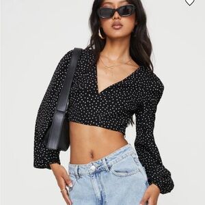 EUC Princess Polly Black and White Puff Sleeve Crop Blouse